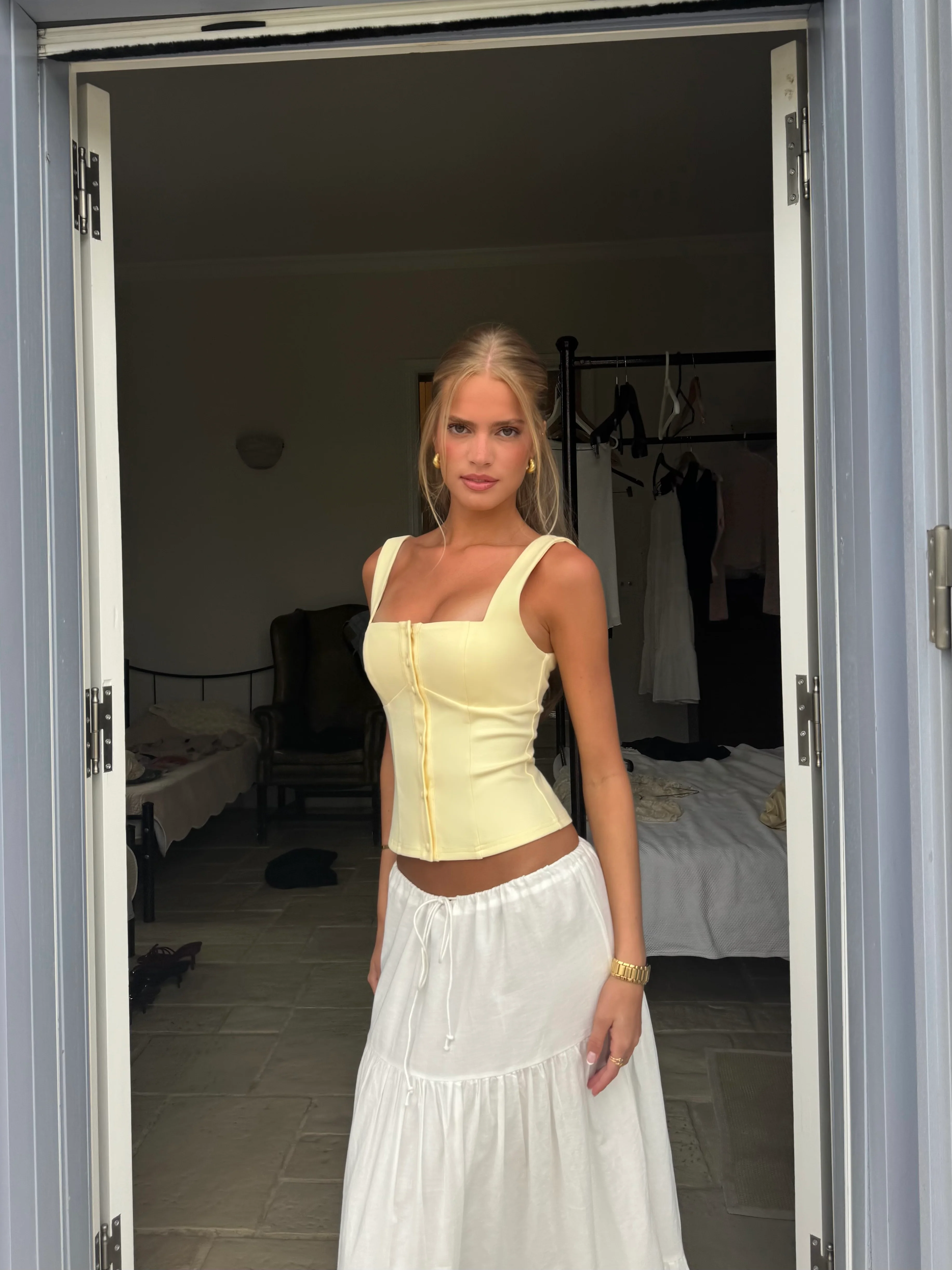 Button top - light yellow - Image 6