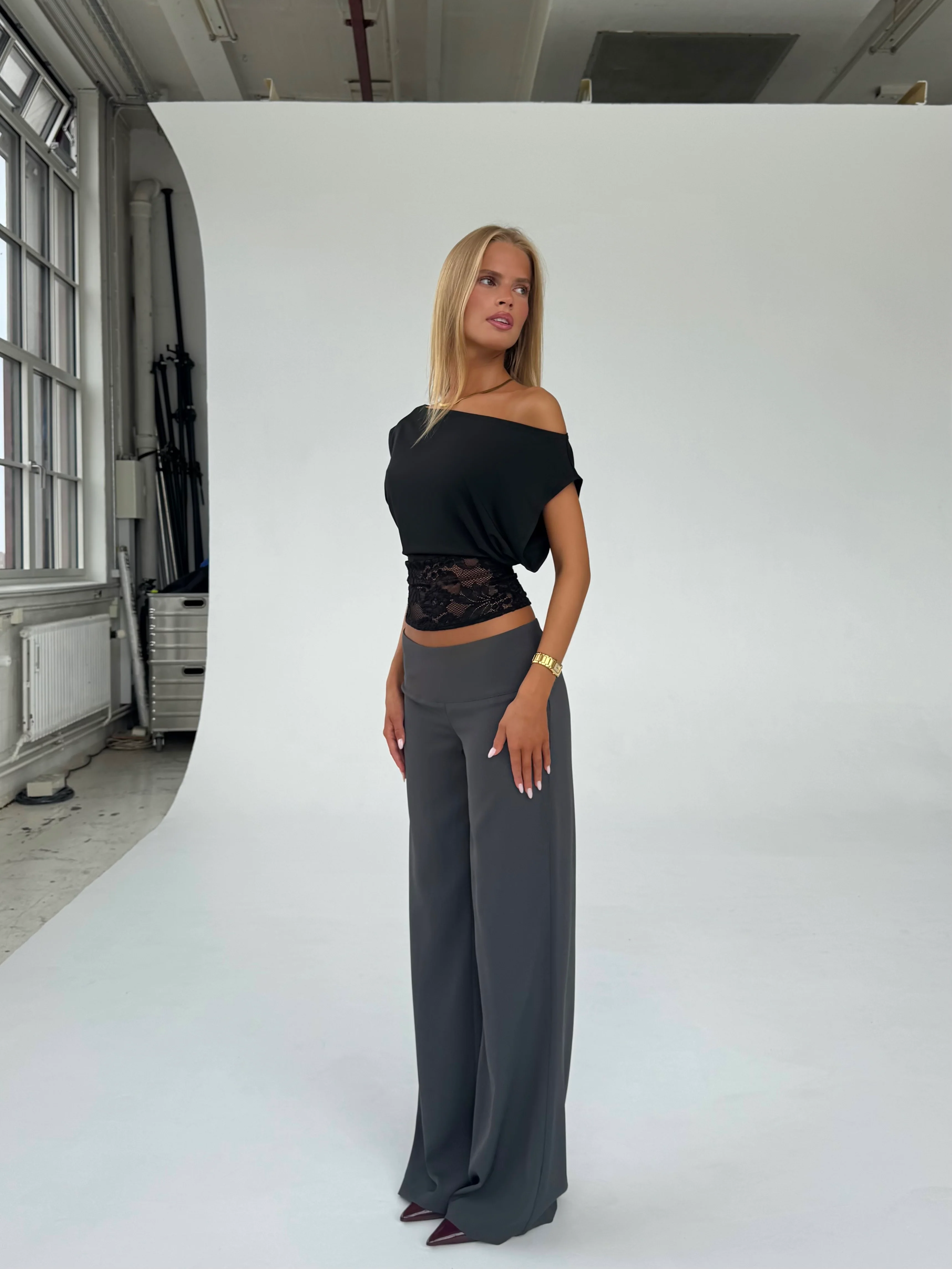 Flowy low waist bukser - dark grey